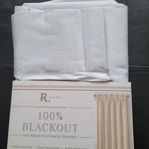 r home platinum collection 100% blackout 25x63in/ One panel / White